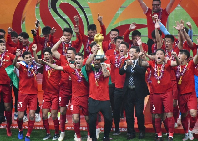 海港<a href='https://www.hljgz.cn/news/tag/413.html'>夺冠</a>,感恩有你 :球迷是冠军背后的力量