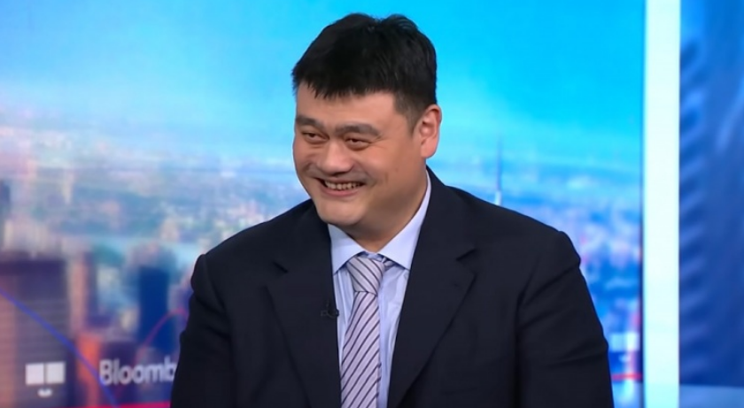 姚明：在中国篮球和足球并驾齐驱 很多年轻人想像杨瀚森一样打N